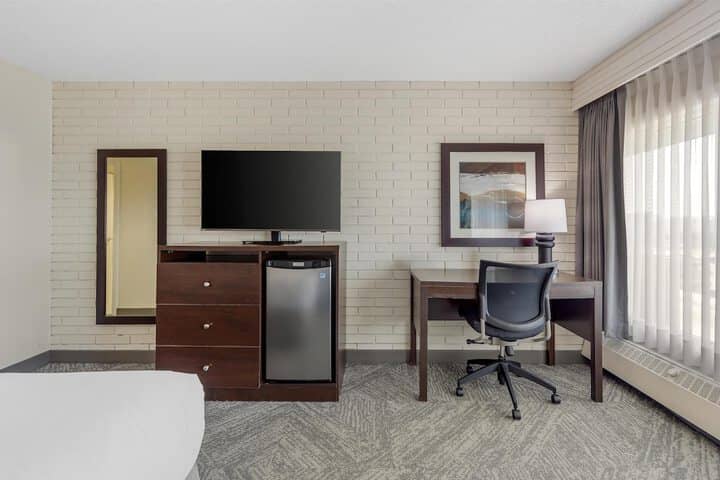 Room 29 of 69